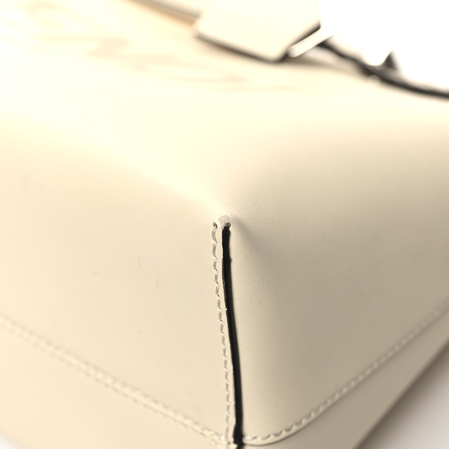 Vitello King Logo Embossed Medium By The Way Boston Bag White Ice