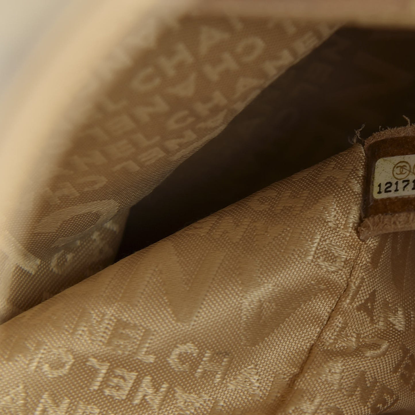 Lambskin Stitched Medium Ultimate Soft Tote Beige