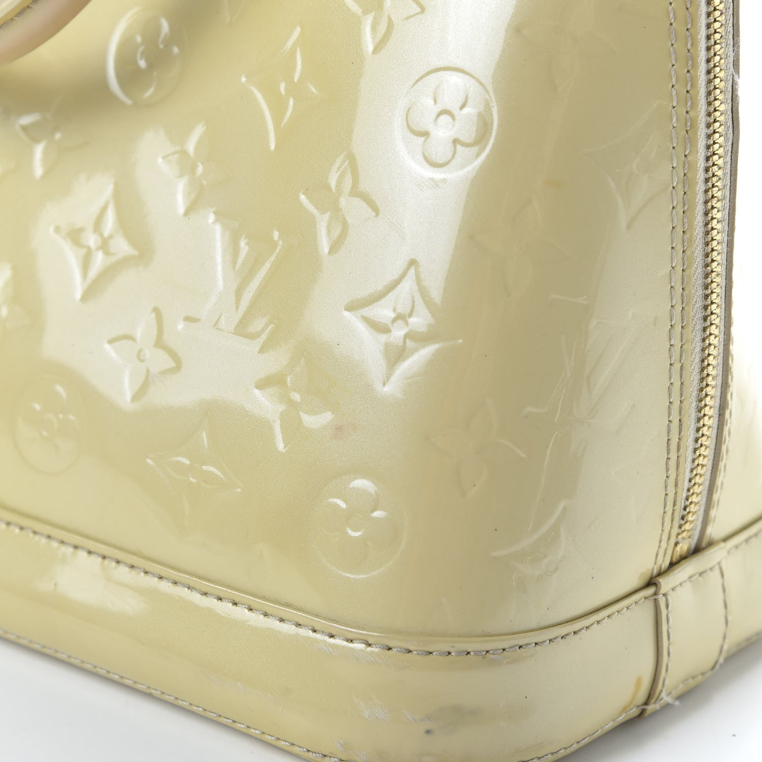 Louis Vuitton Vernis Alma PM Blanc Corail 11 of 14