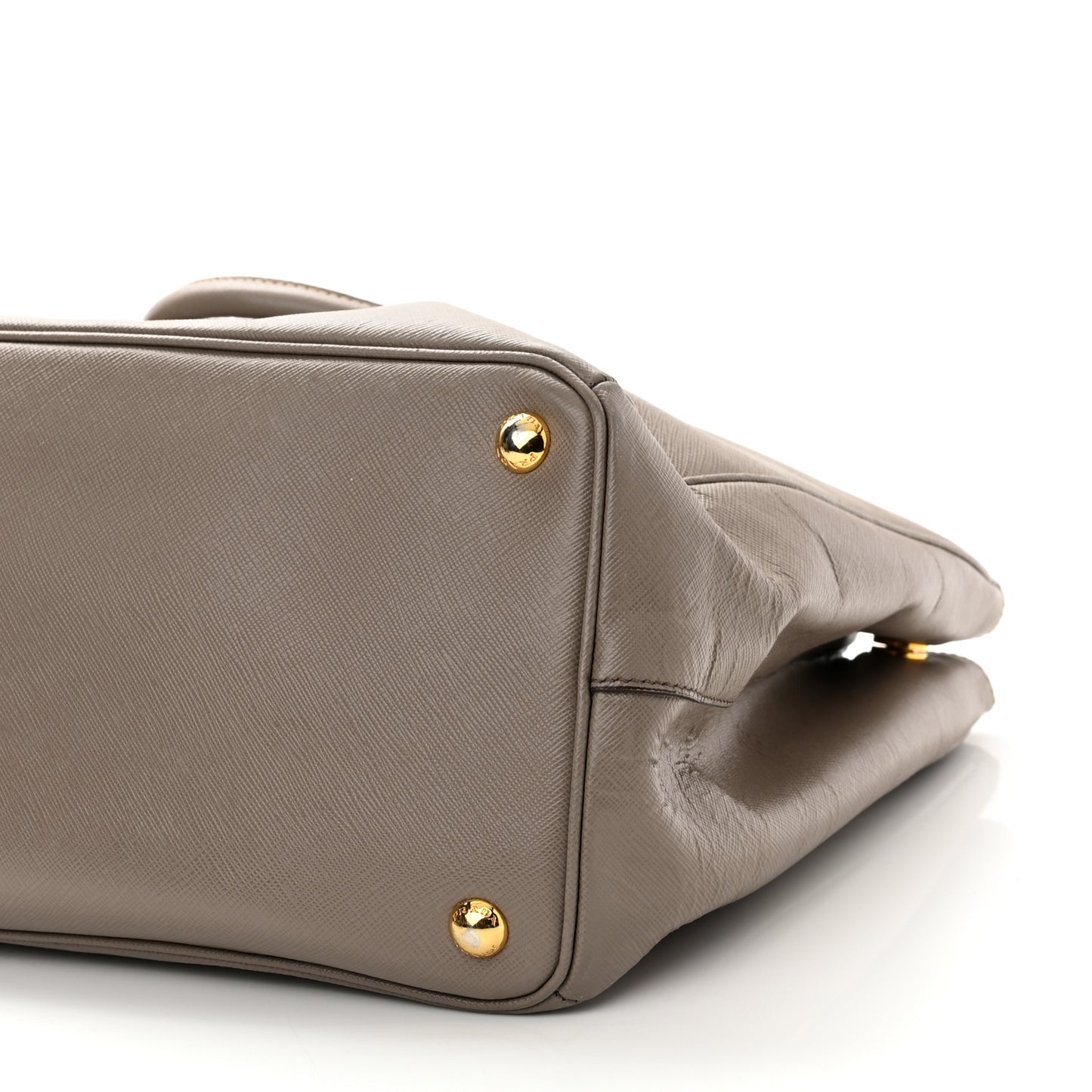 Saffiano Medium Galleria Double Zip Tote Argilla