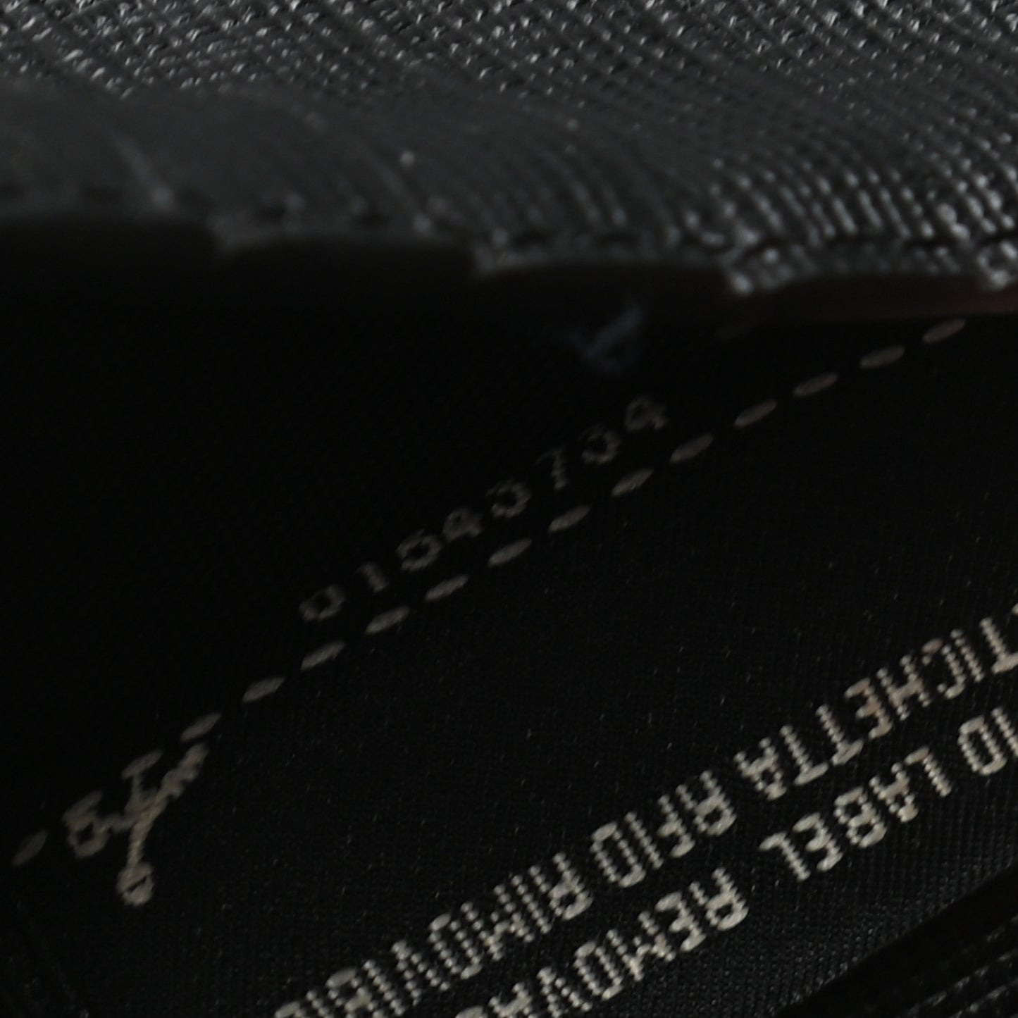 Vitello Elite Monster Eyes Zip Around Wallet Asfalto Multicolor