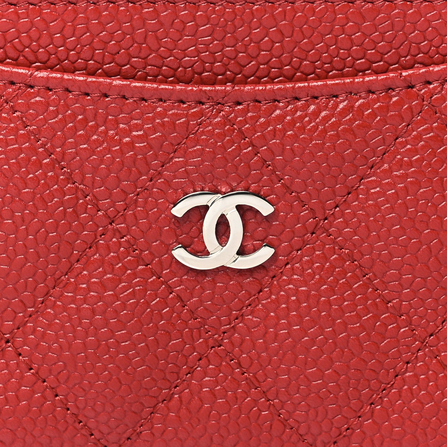 Caviar Quilted Card Holder Red