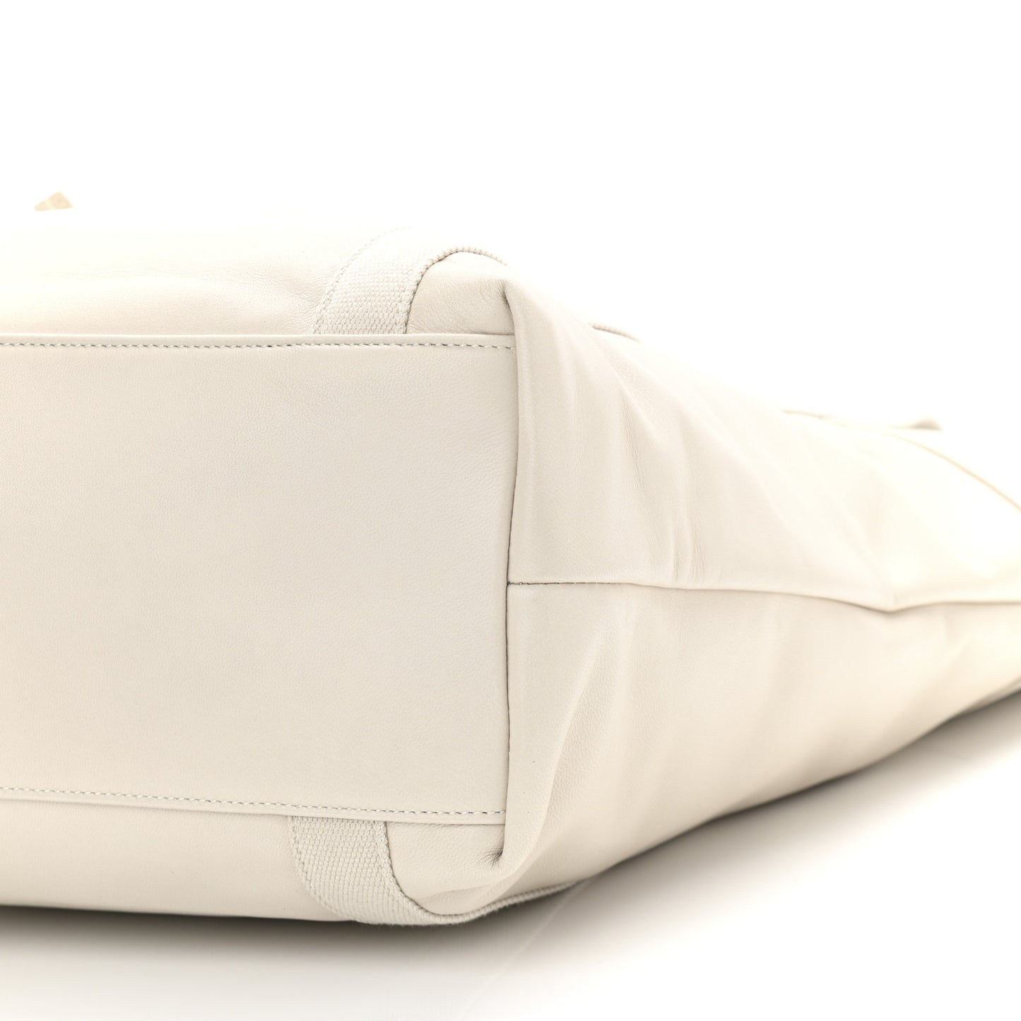 Calfskin Small Daily Cabas Shopping Tote White