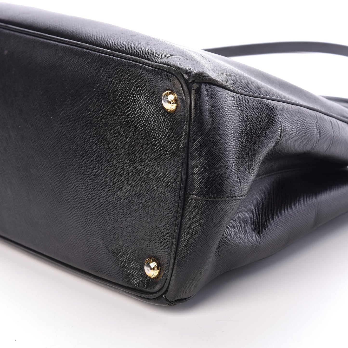 Saffiano Medium Galleria Double Zip Tote Black