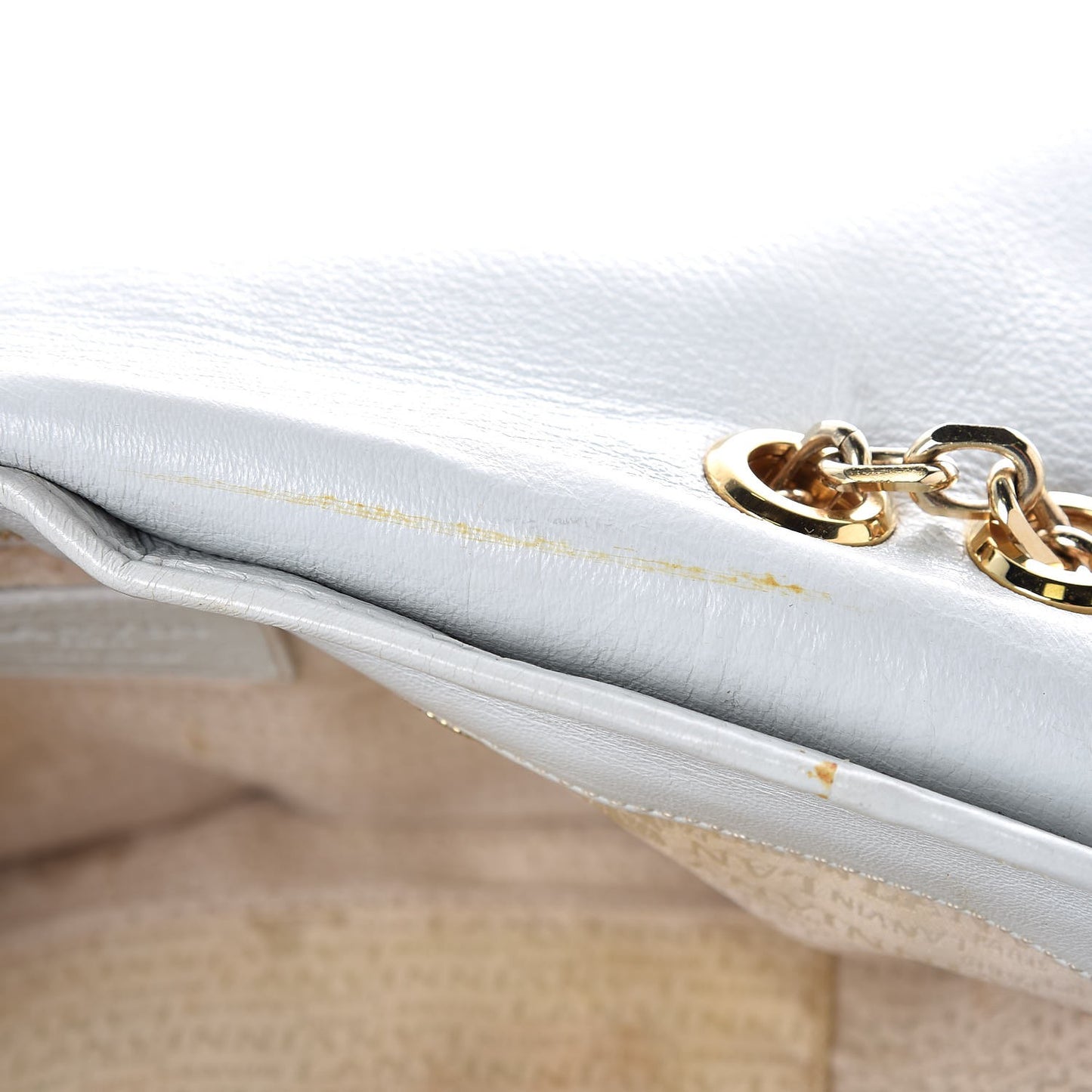 Lambskin Sac Hurrah Flap White