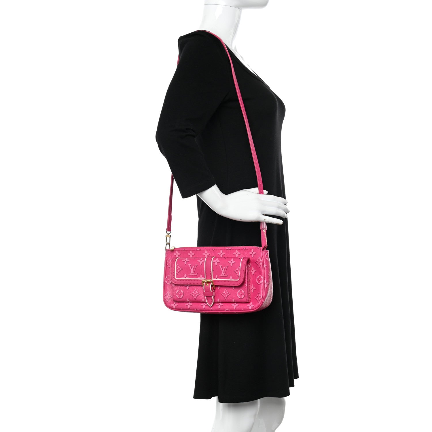 Louis Vuitton Monogram Fall For You Maxi Multi Pochette Accessories Fuchsia 2 of 10