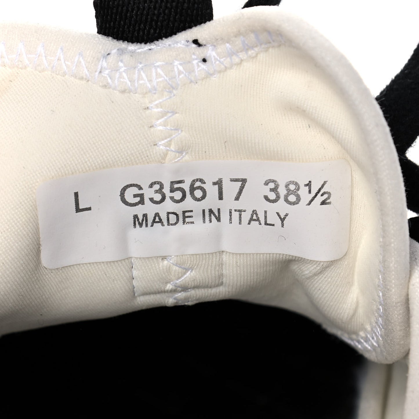 Velvet Calfskin Mixed Fibers CC Sneakers 38.5 Ivory Black