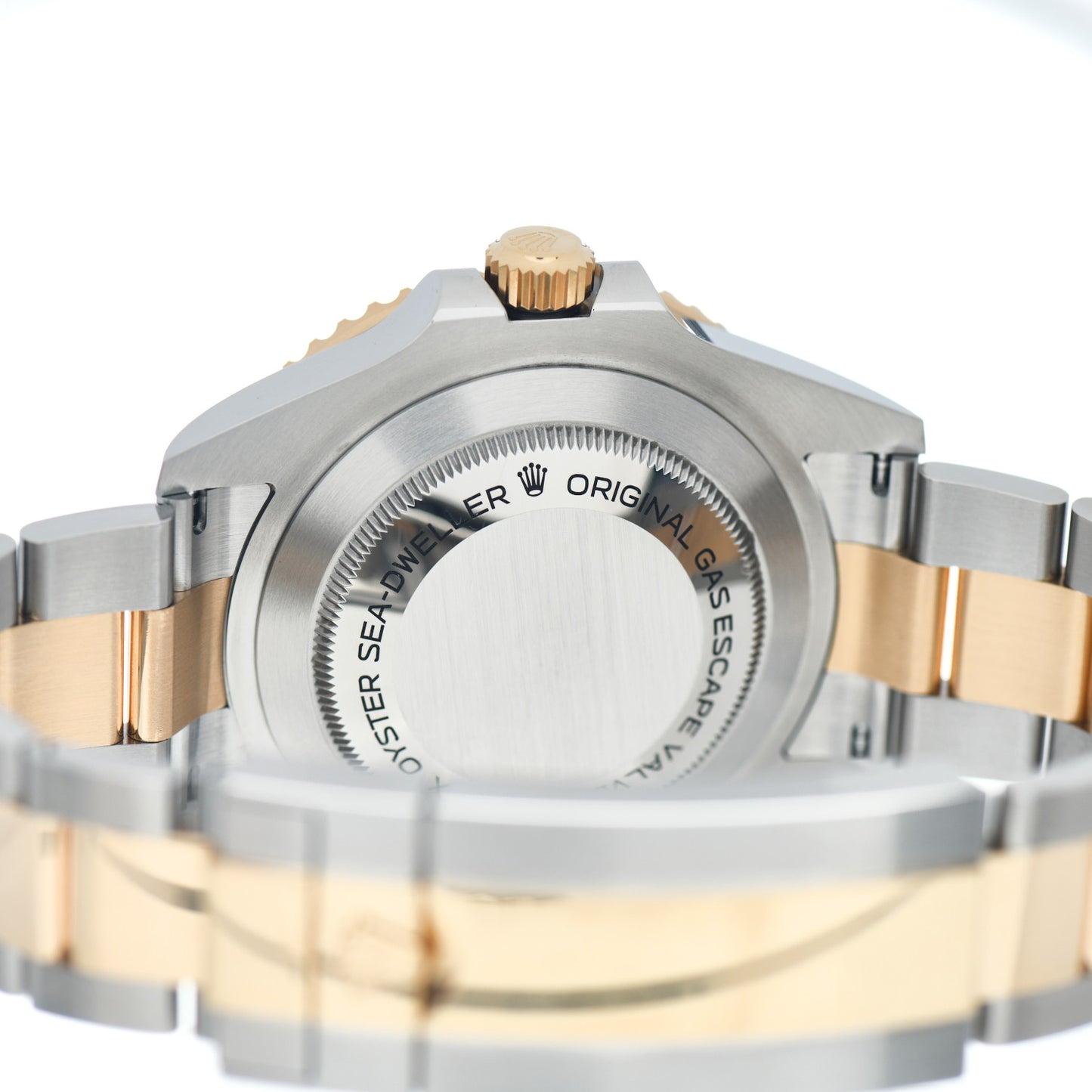 Stainless Steel 18K Yellow Gold 43mm Oyster Perpetual Date Sea-Dweller Deepsea Watch 126603