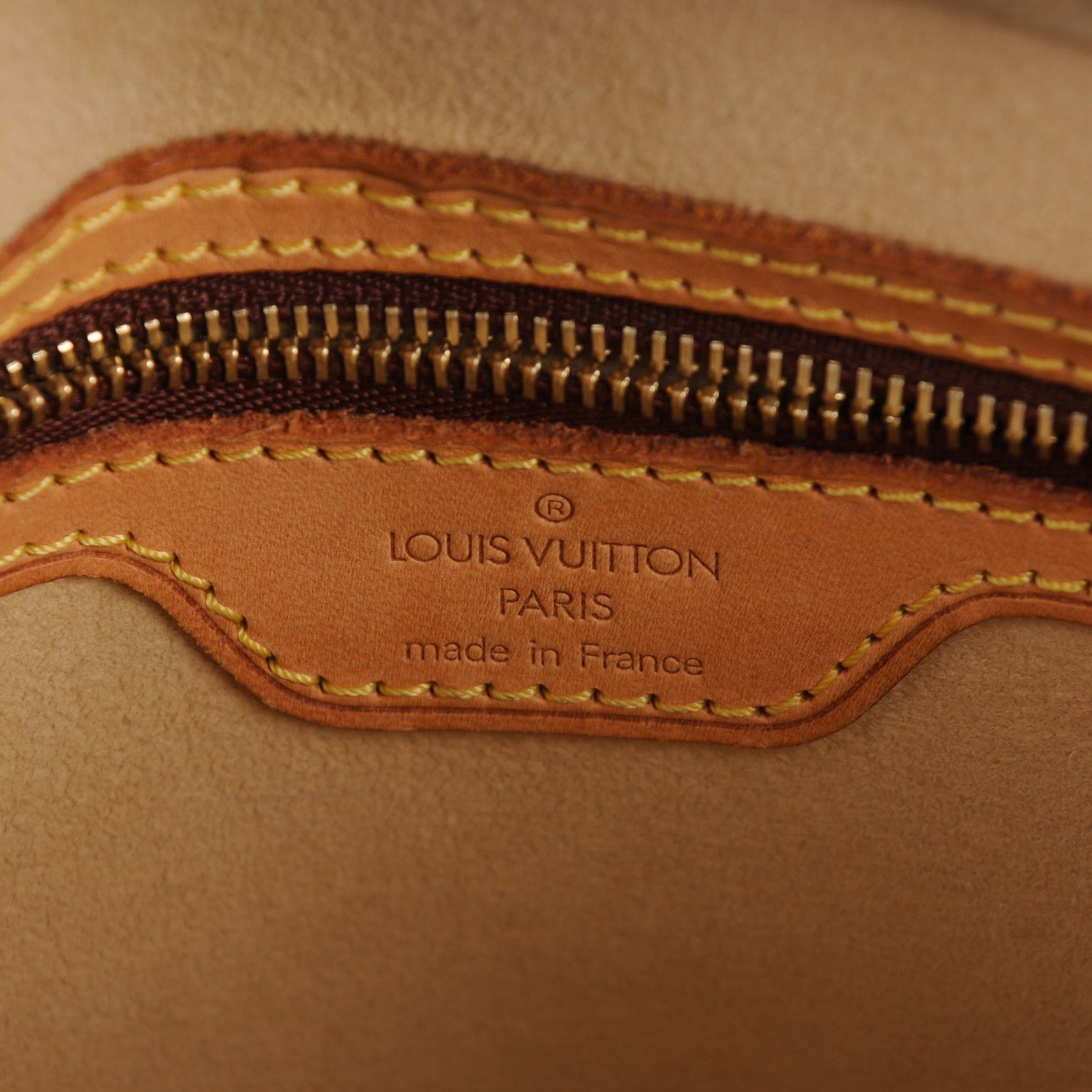 Louis Vuitton Monogram Looping MM 6 of 7