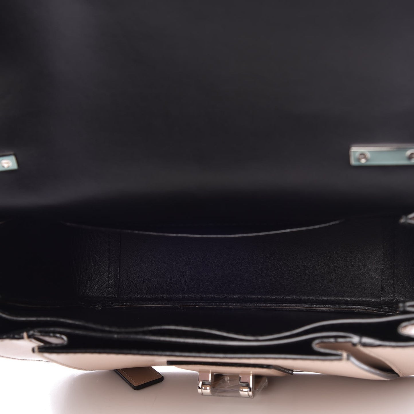 Calfskin Hava Shoulder Bag Sand