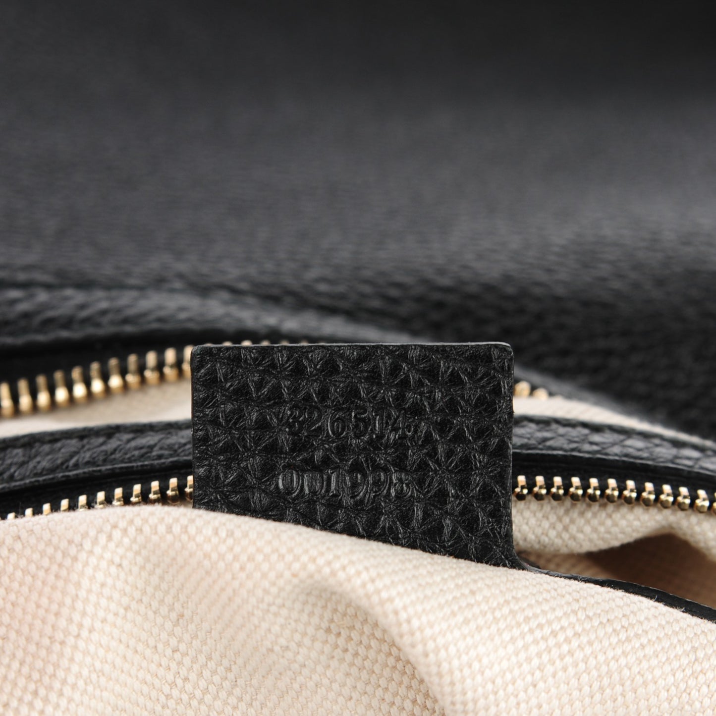 Pebbled Calfskin Small Miss GG Hobo Black