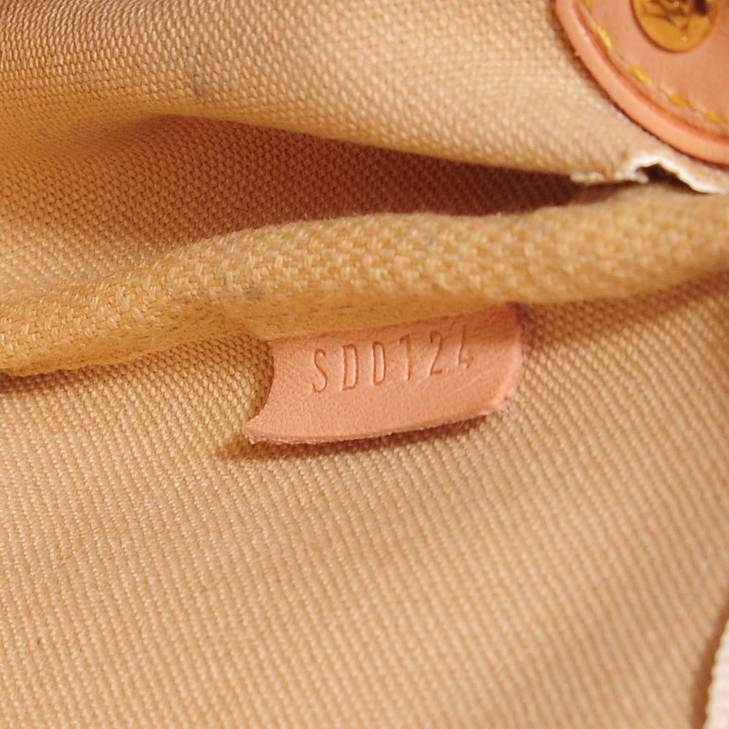 Louis Vuitton Damier Azur Eva Clutch 9 of 10