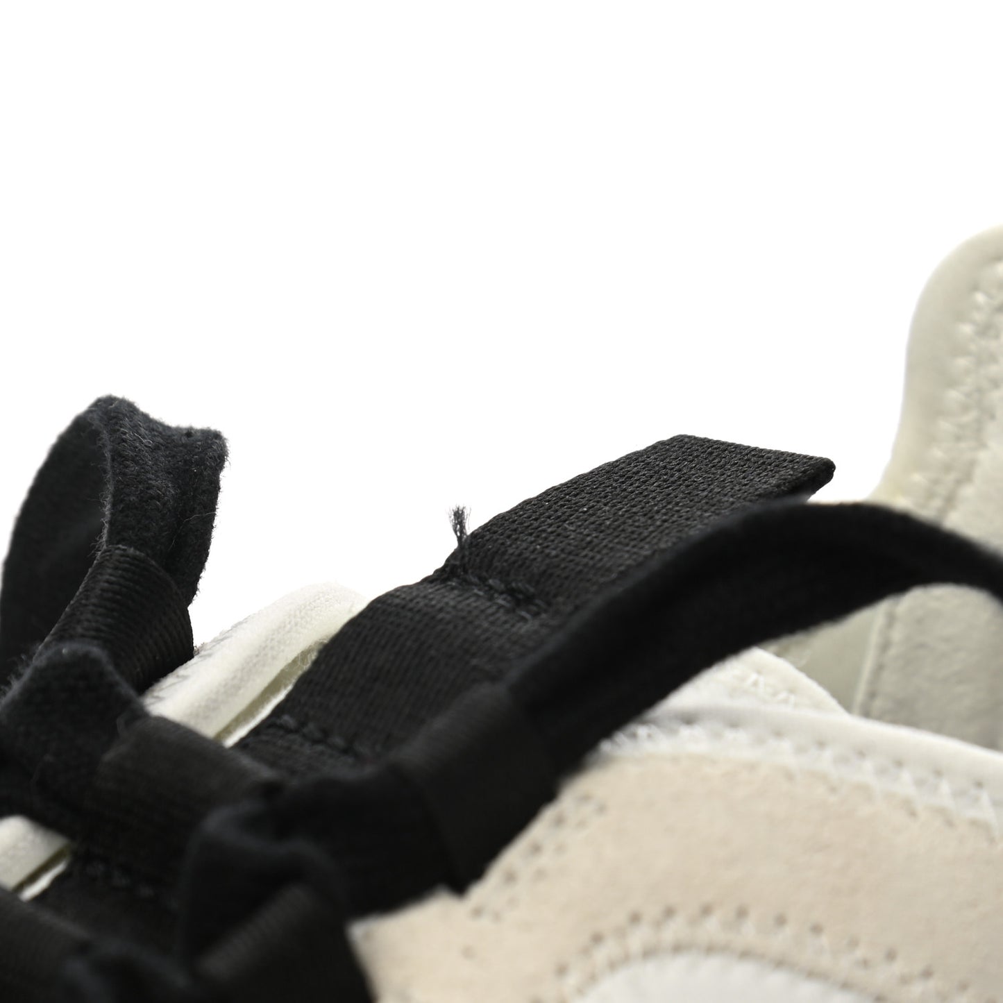 Velvet Calfskin Mixed Fibers CC Sneakers 37.5 Ivory Black