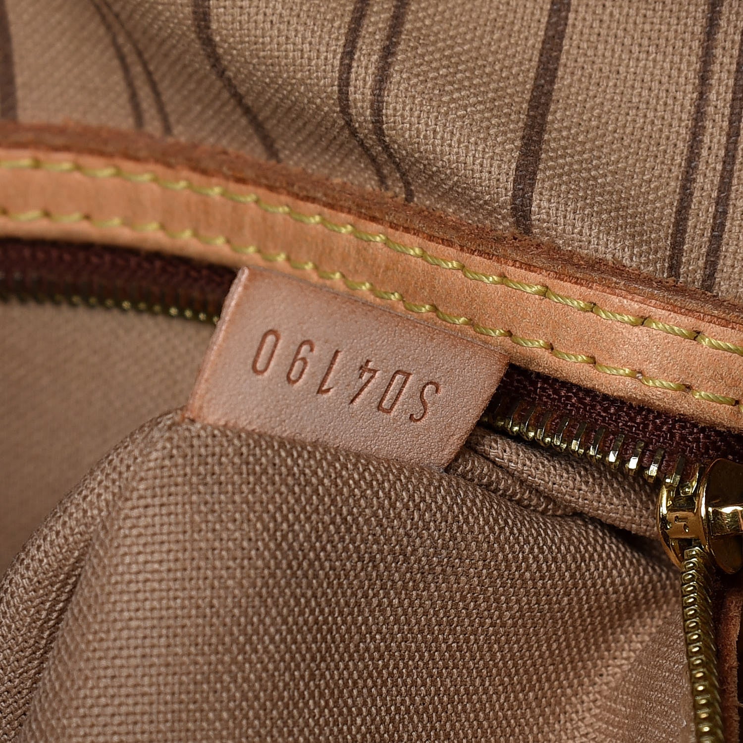 Louis Vuitton Monogram Delightful MM 8 of 13
