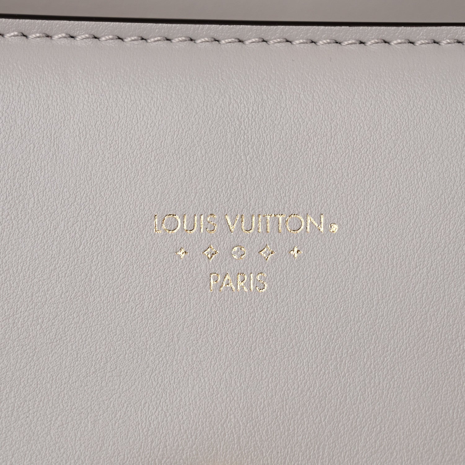 Louis Vuitton Smooth Calfskin LV Pont 9 Gris Souris 7 of 9
