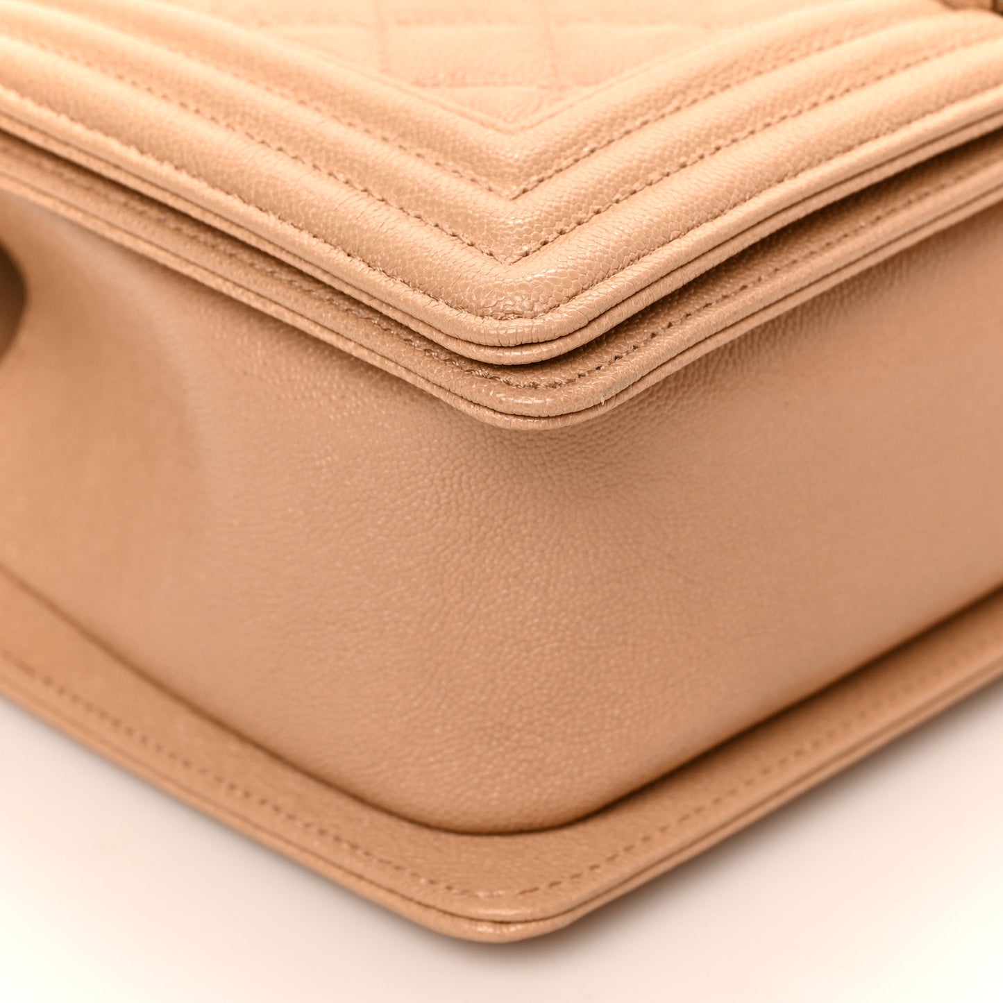 Caviar Quilted Medium Boy Flap Beige