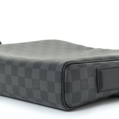 Louis Vuitton Damier Graphite Dayton Reporter PM 5 of 16