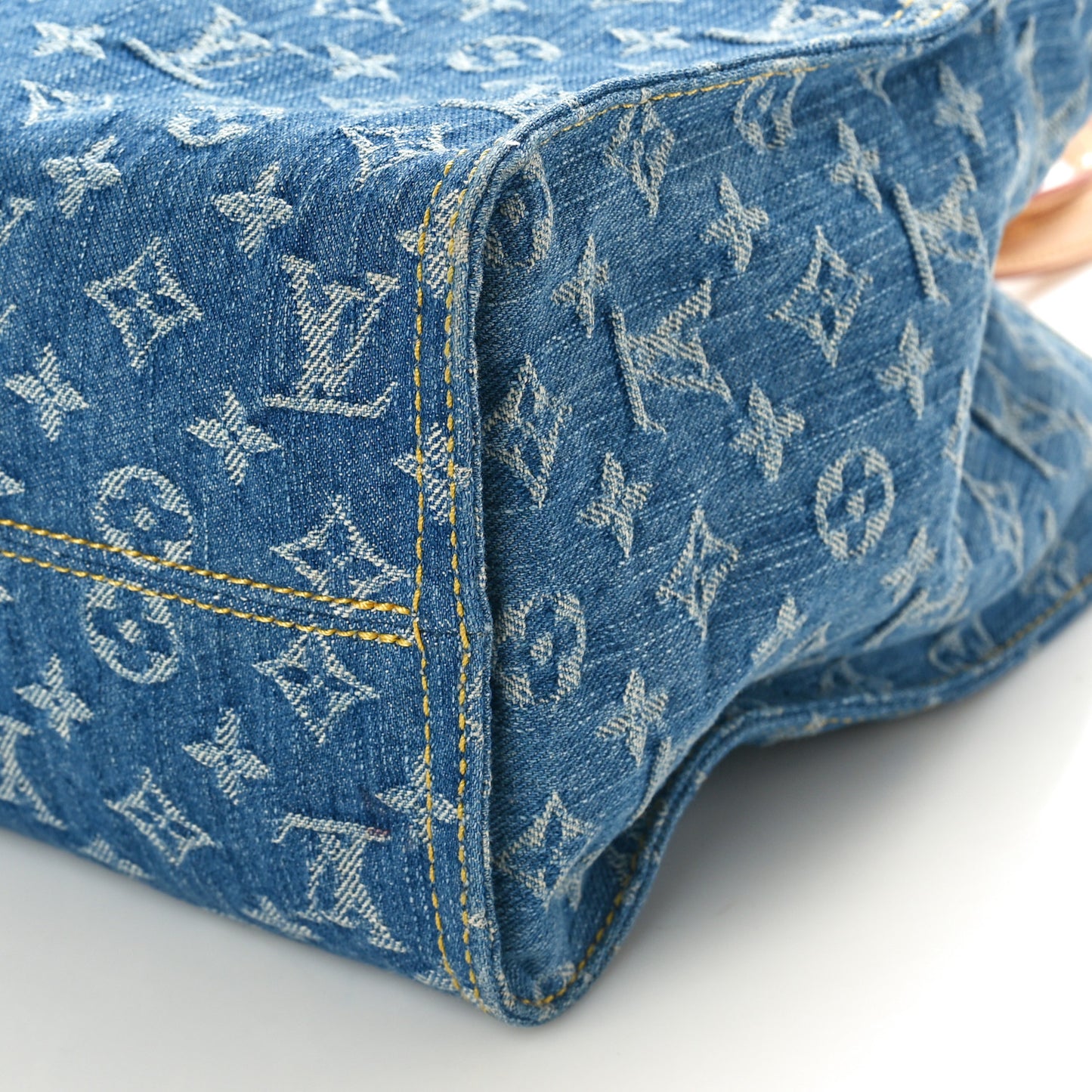 Monogram Denim Onthego MM Blue