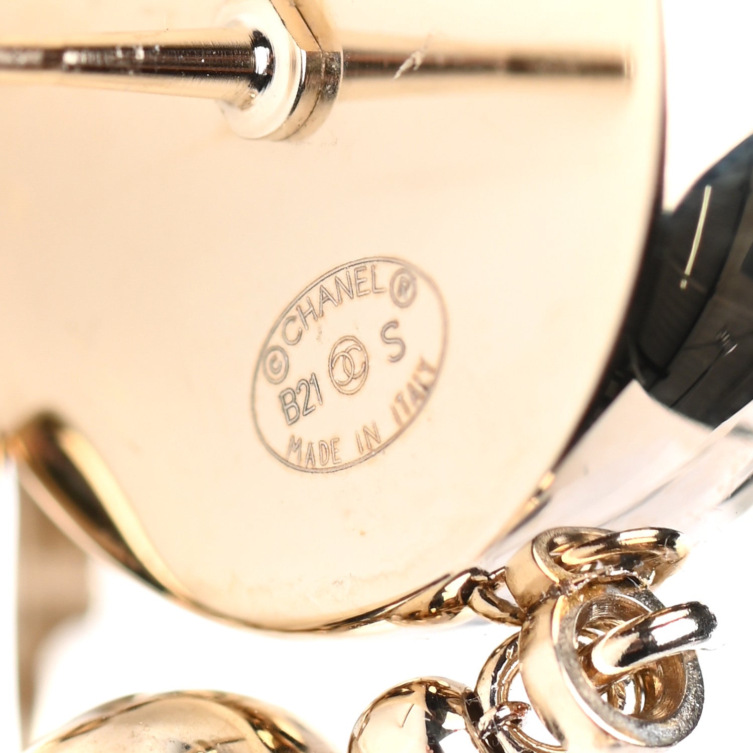 Chanel Metal CC Drop Earrings Gold 4 of 5