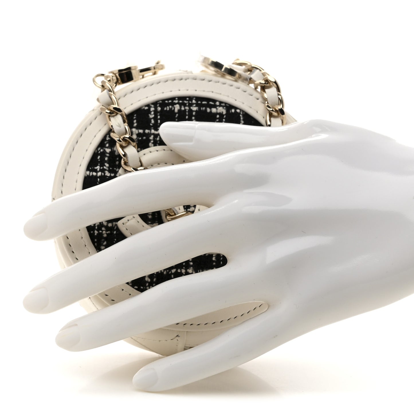 Tweed Quilted Round Filigree Clutch With Chain White Multicolor