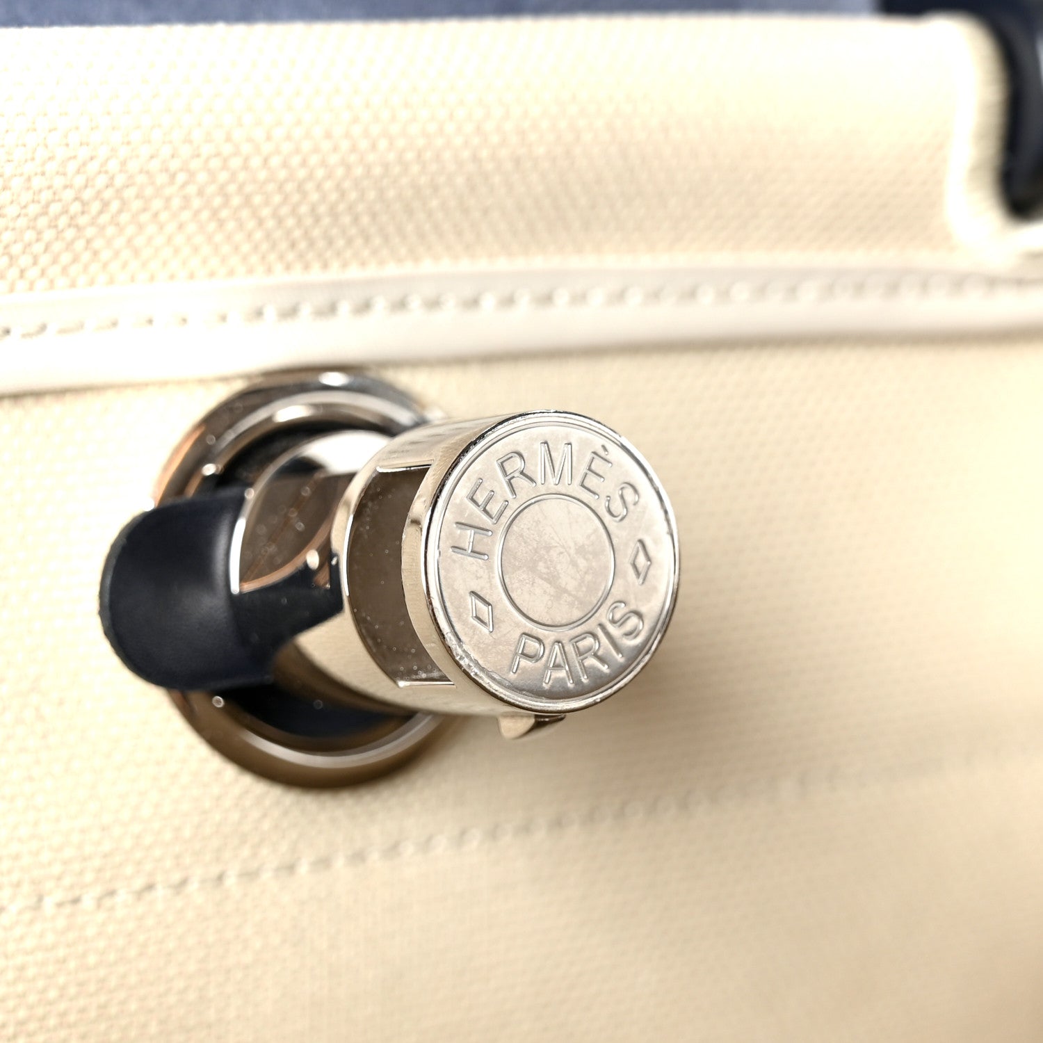 Hermes Military Toile Vache Hunter Horseshoe Herbag Zip Retourne 31 PM Beton Bleu Indigo 7 of 15