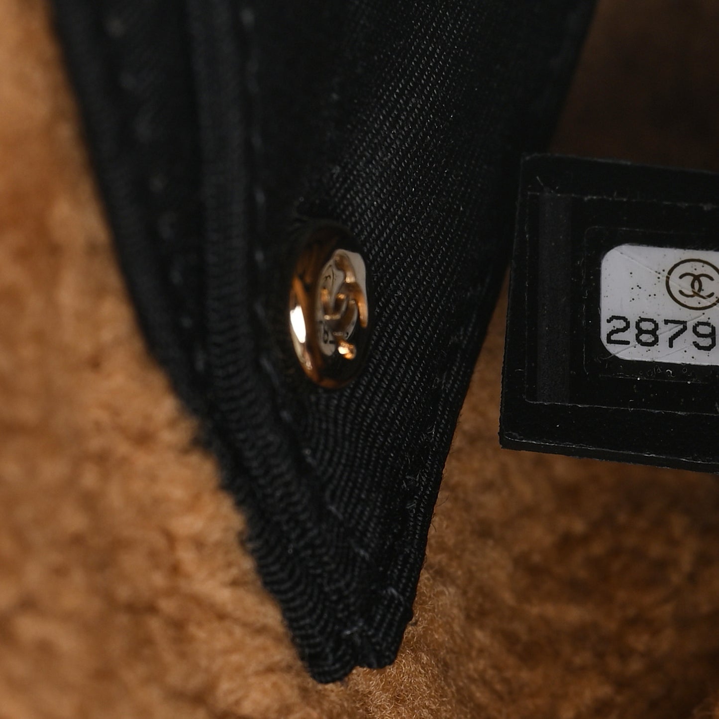 Shiny Crumpled Sheepskin Shearling CC Mania Zip Pouch Black Beige