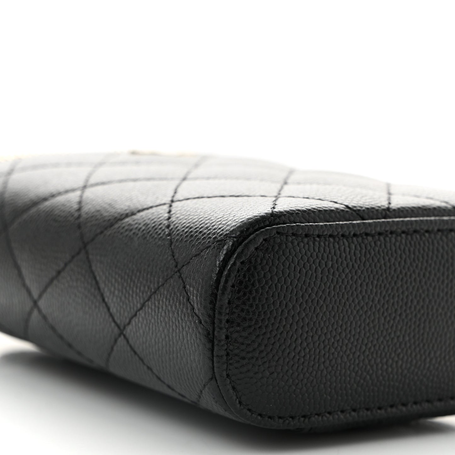 Caviar Quilted Small Vertical Coco Beauty Vanity Case With Chain Black
