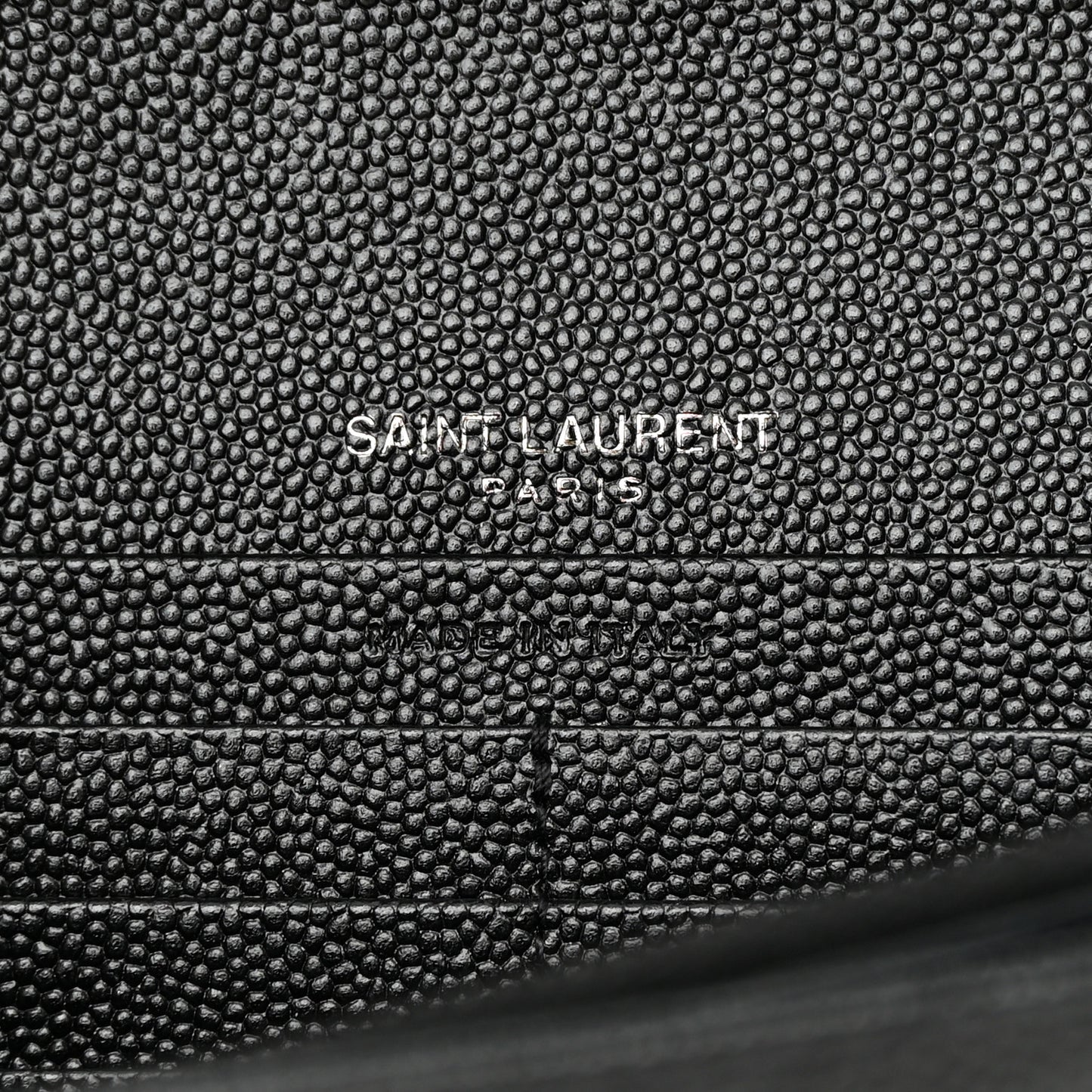 Grain De Poudre Matelasse Chevron Monogram Monochrome Chain Wallet Black