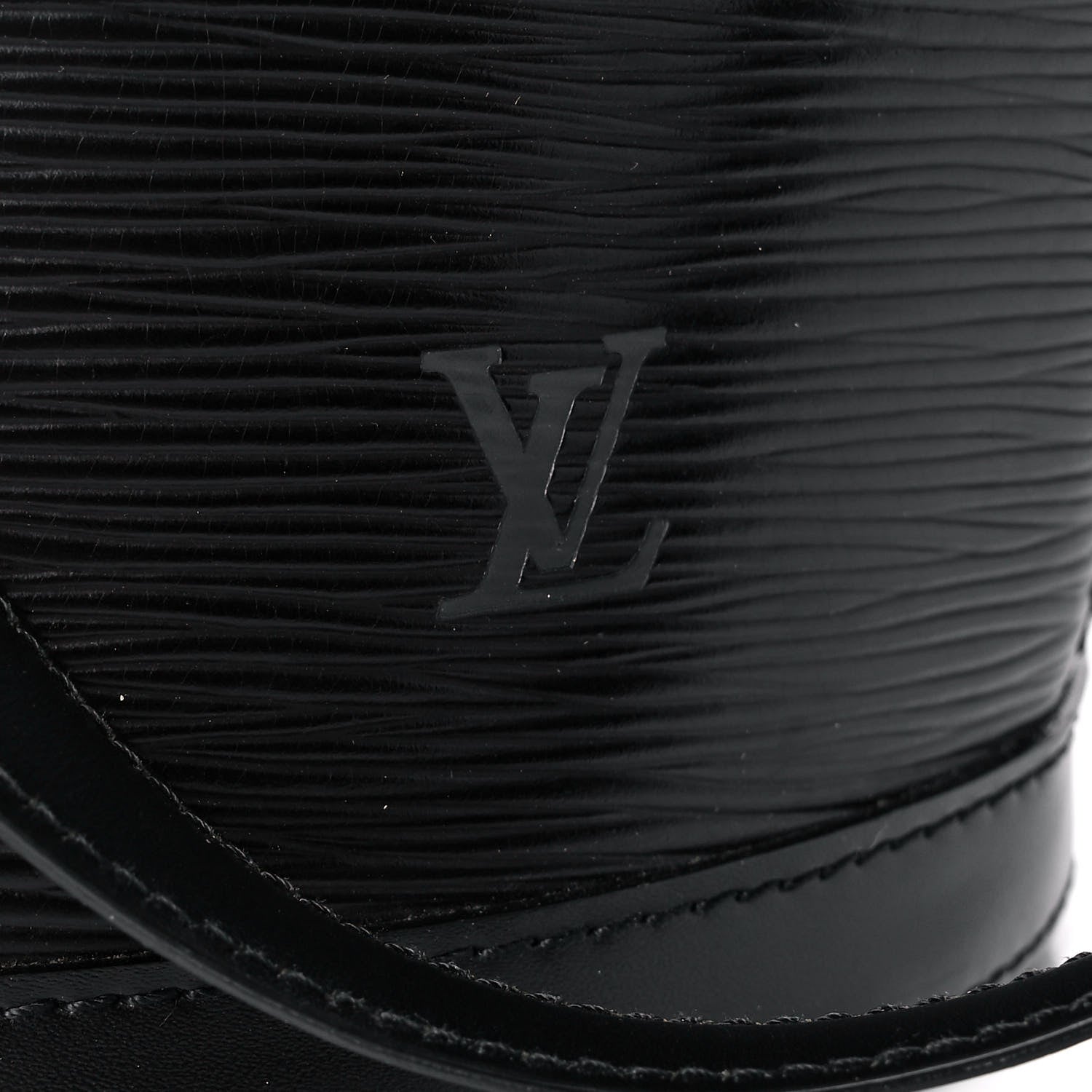 Louis Vuitton Epi Cluny Black 7 of 13
