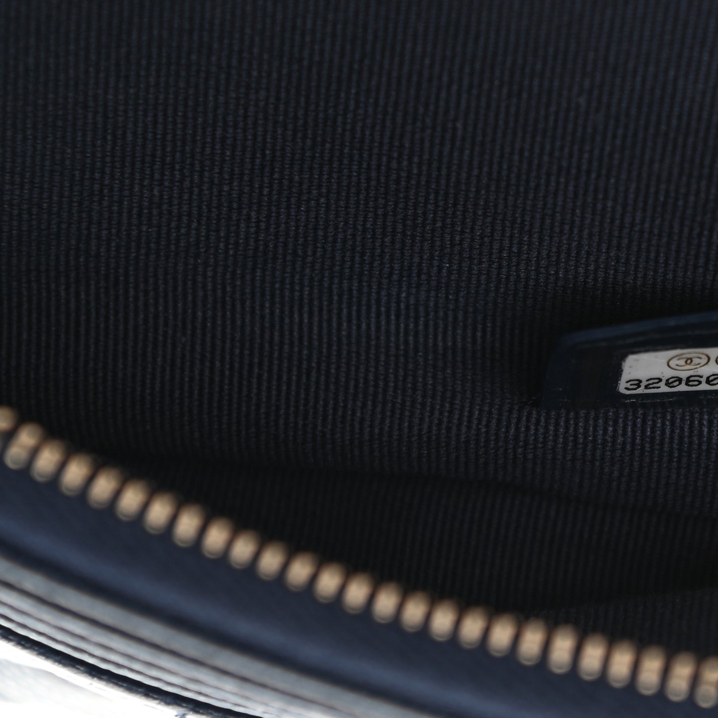 Caviar Quilted Crystal Zip Card Holder Wallet Navy