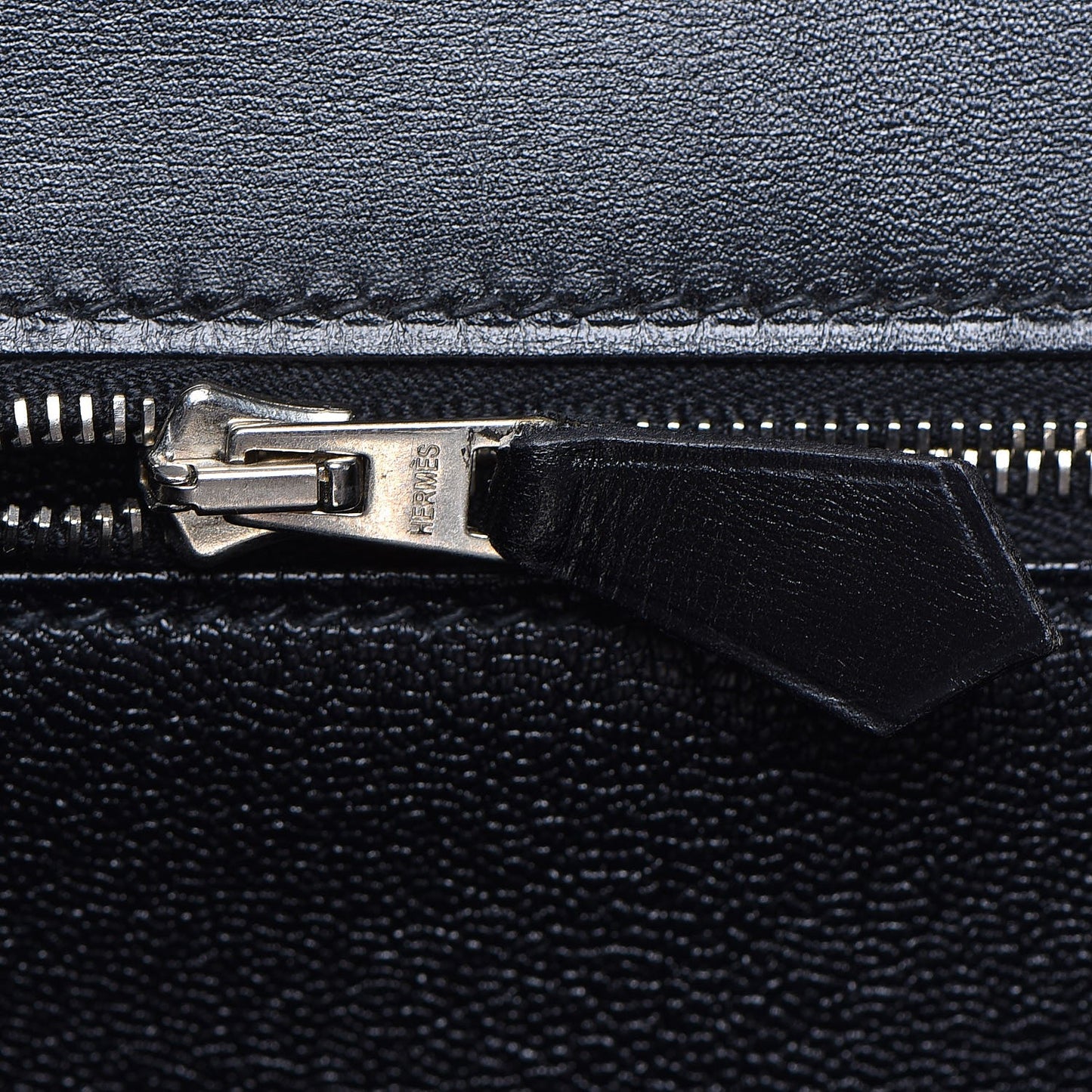 Box Kelly Retourne 40 Black