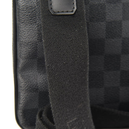 Louis Vuitton Damier Graphite Thomas 7 of 9