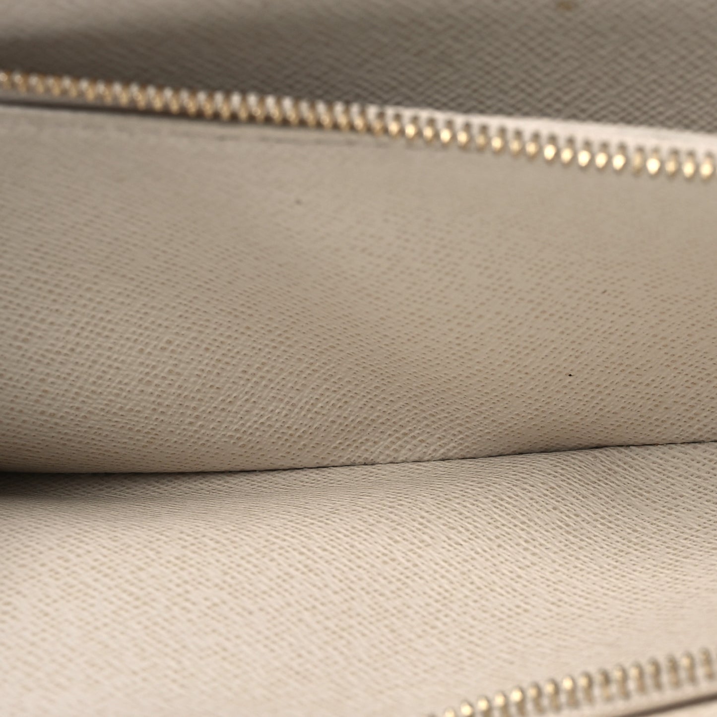Monogram Insolite Wallet White