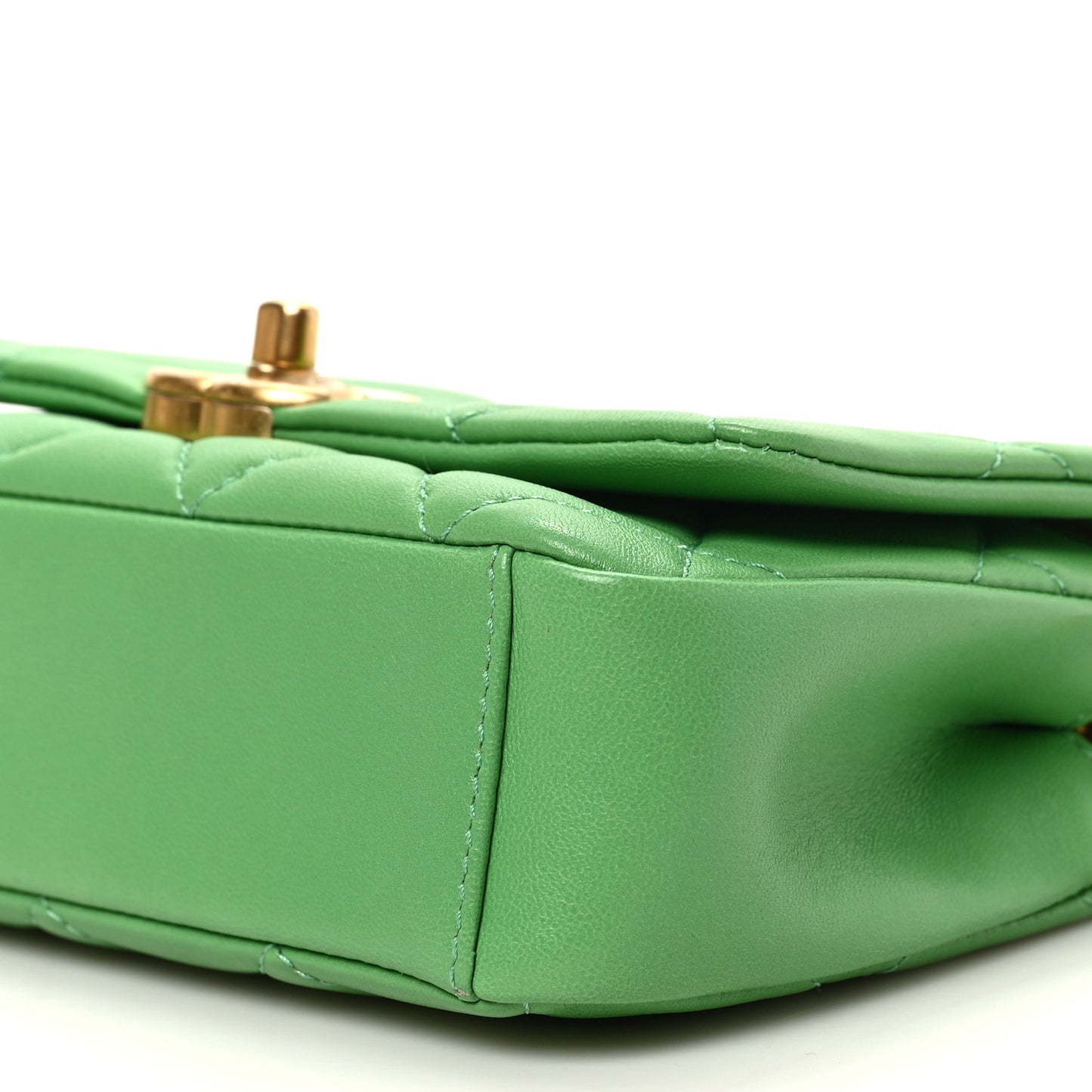 Shiny Lambskin Small Chain Is More Flap Green
