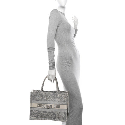 Christian Dior Canvas Embroidered Medium Dioriviera Toile De Jouy Reverse Book Tote Gray 3 of 11
