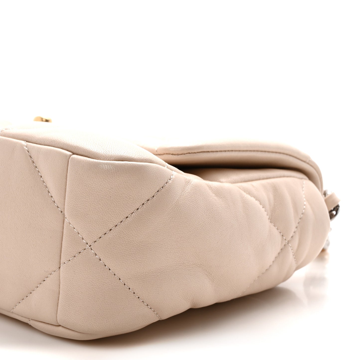 Lambskin Quilted Medium Chanel 19 Flap Light Beige