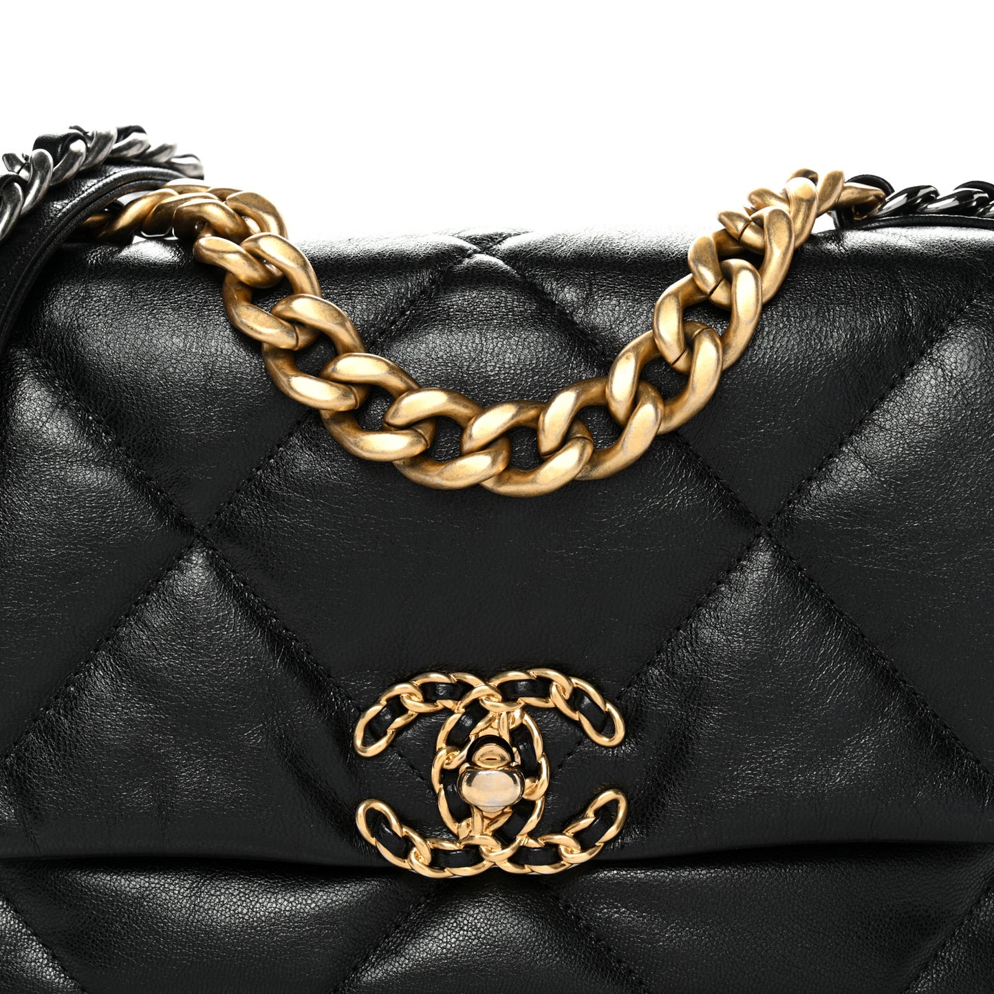 Shiny Goatskin Quilted Medium Chanel 19 Flap Black