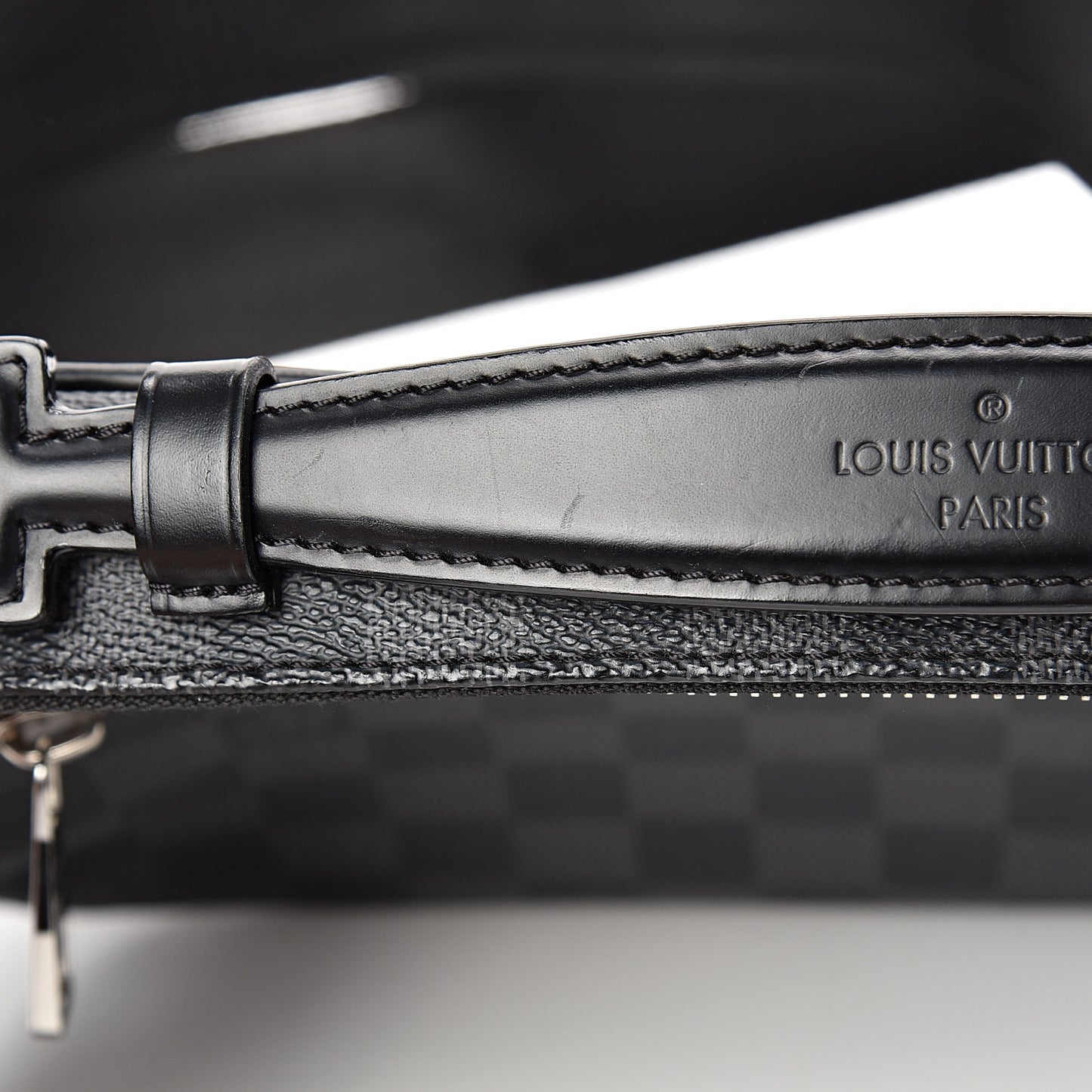 Damier Graphite Ambler