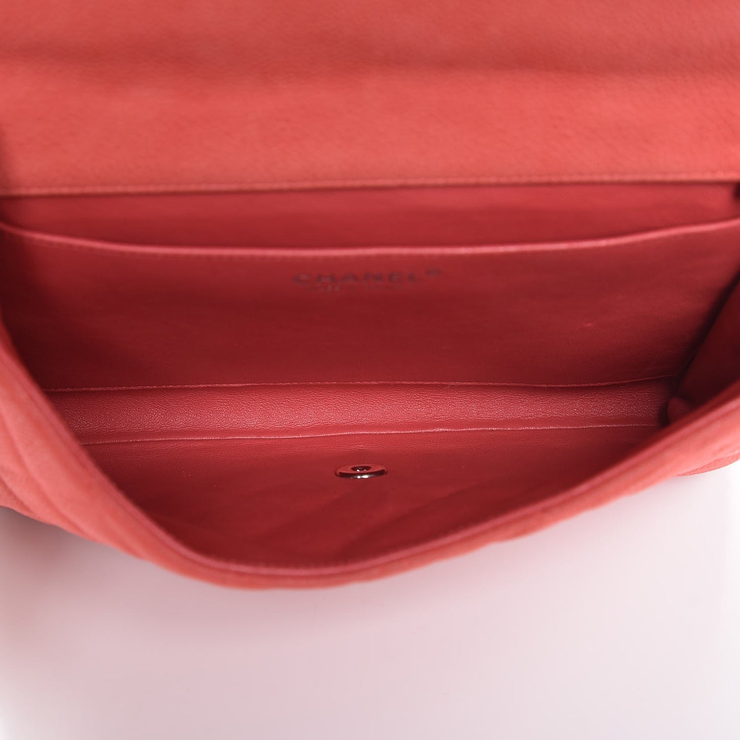 Iridescent Caviar Clutch with Chain Flap Red