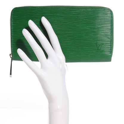 Louis Vuitton Epi Zippy Wallet Menthe 2 of 7