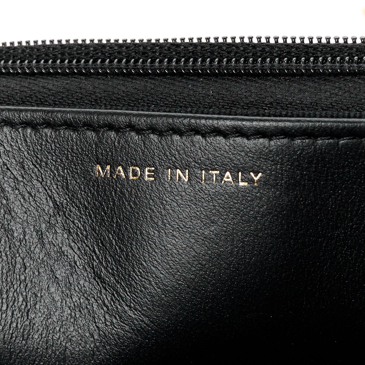 Pearly Caviar Quilted Fit For You Wallet On Chain WOC Black