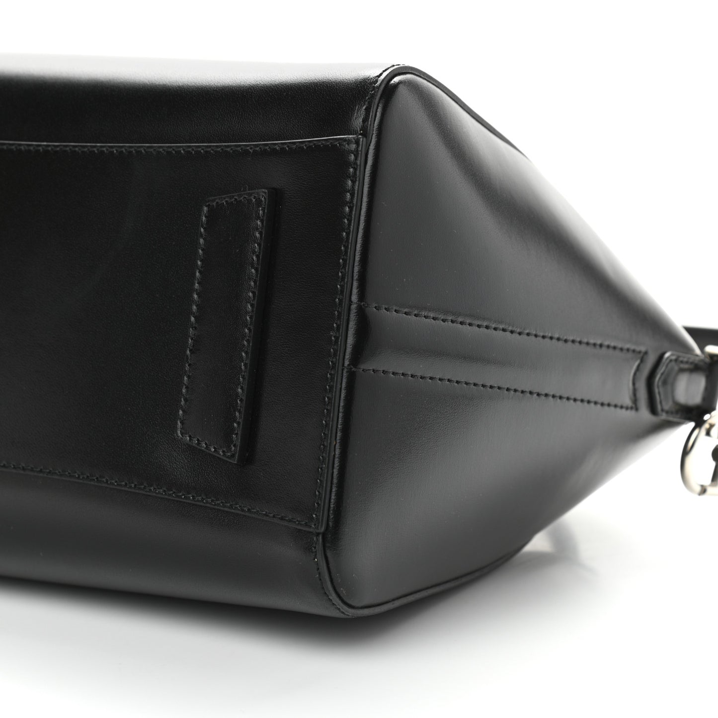 Shiny Lord Calfskin Small Antigona Black