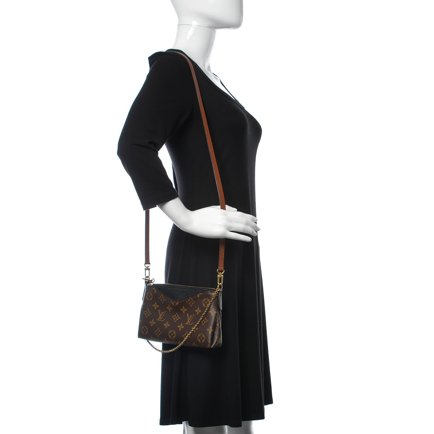 Louis Vuitton Monogram Pallas Clutch Black 2 of 9