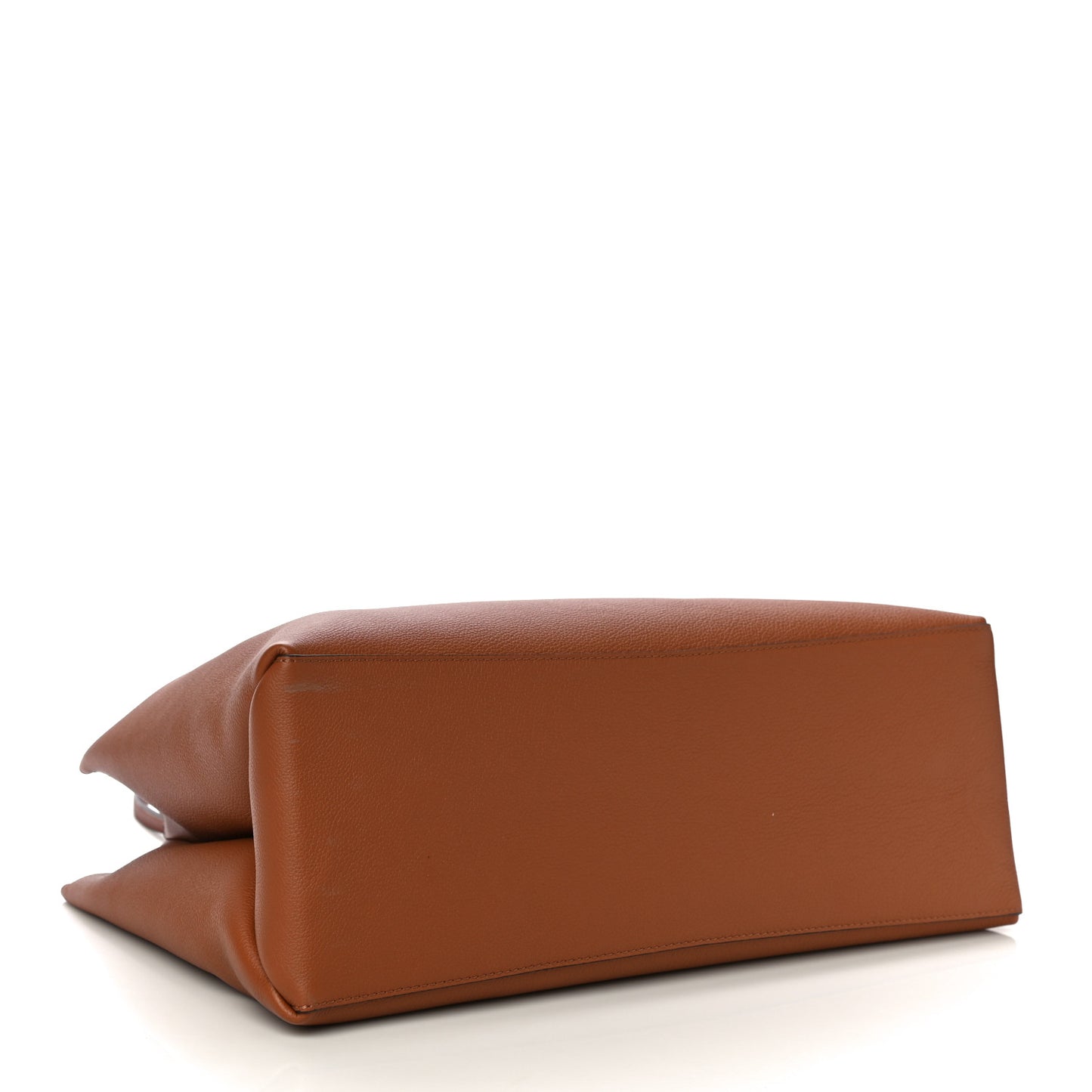 Grained Calfskin Lockme Shopper Chataigne