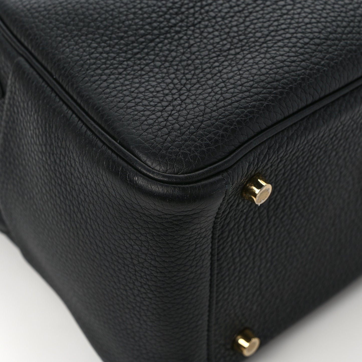 Taurillon Clemence Lindy 26 Black
