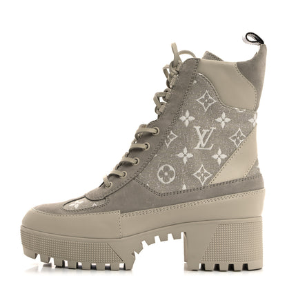 Louis Vuitton Suede Calfskin Laureate Platform Desert Boots 38.5 Beige 1 of 9