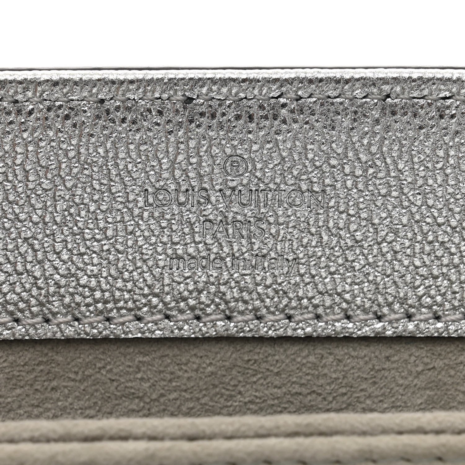 Louis Vuitton Cuir Plume Ecume Very Chain Bag Argent 8 of 10