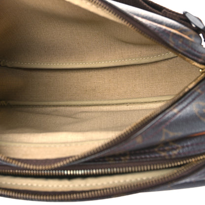 Louis Vuitton Monogram Reporter PM 6 of 12