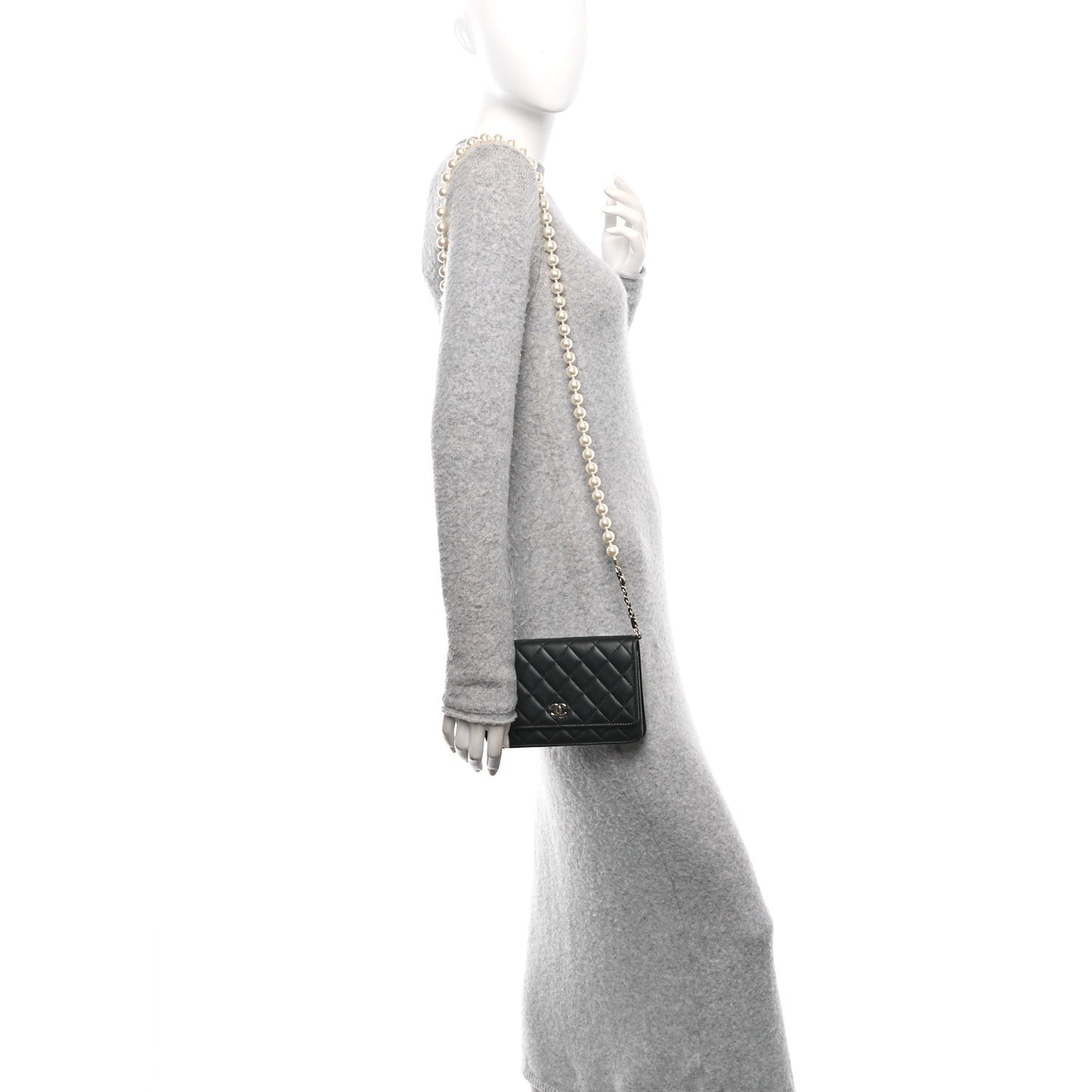 Lambskin Quilted Pearl Wallet On Chain WOC Black
