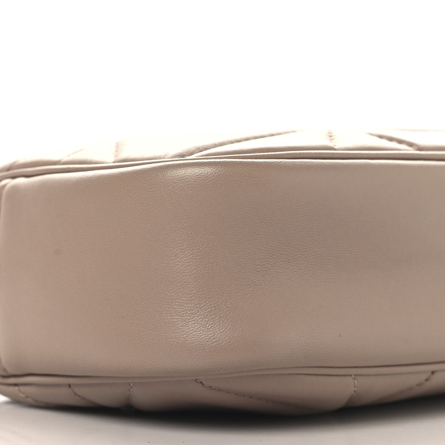 Nappa Triangle Stitched Spectrum Camera Bag Cipria